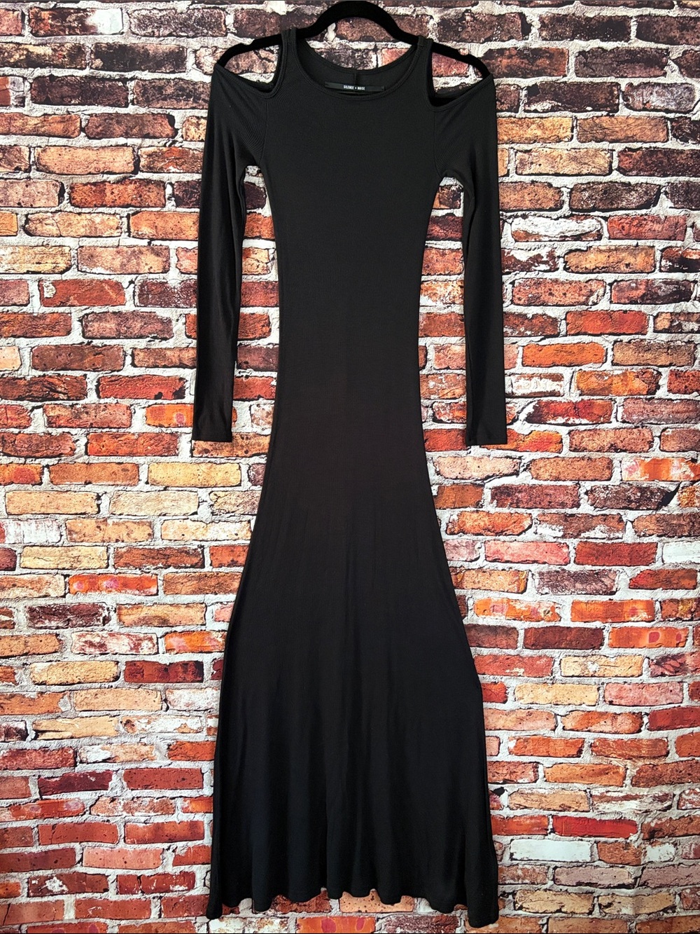 silence + noise Black Cold-Shoulder Long Sleeve Maxi Dress XS Elphaba Wicked